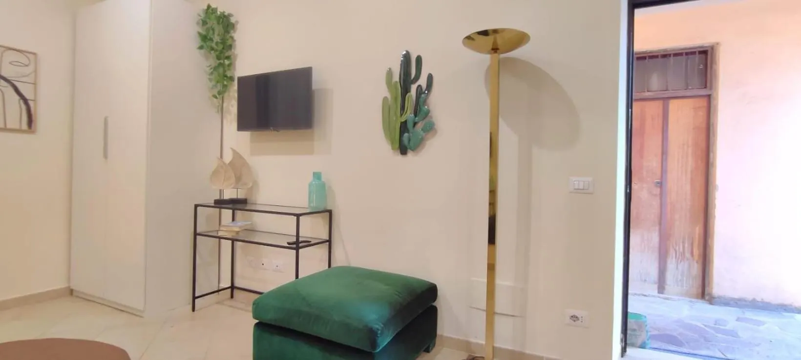 Roma Brancaleone Loft, Metro C Apartment